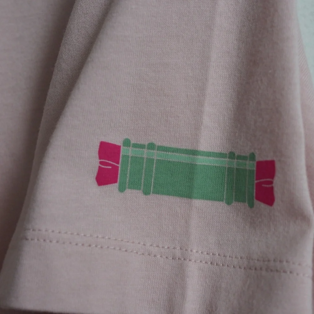 Nezuko demon slayer kimetsu no yaiba uniqlo t shirt - Picture 7 of 7